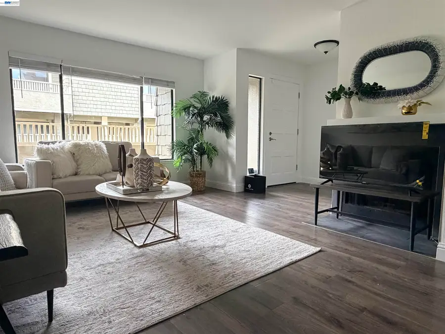 1163 Cherryview Ln, San Jose, CA 95118 - #3