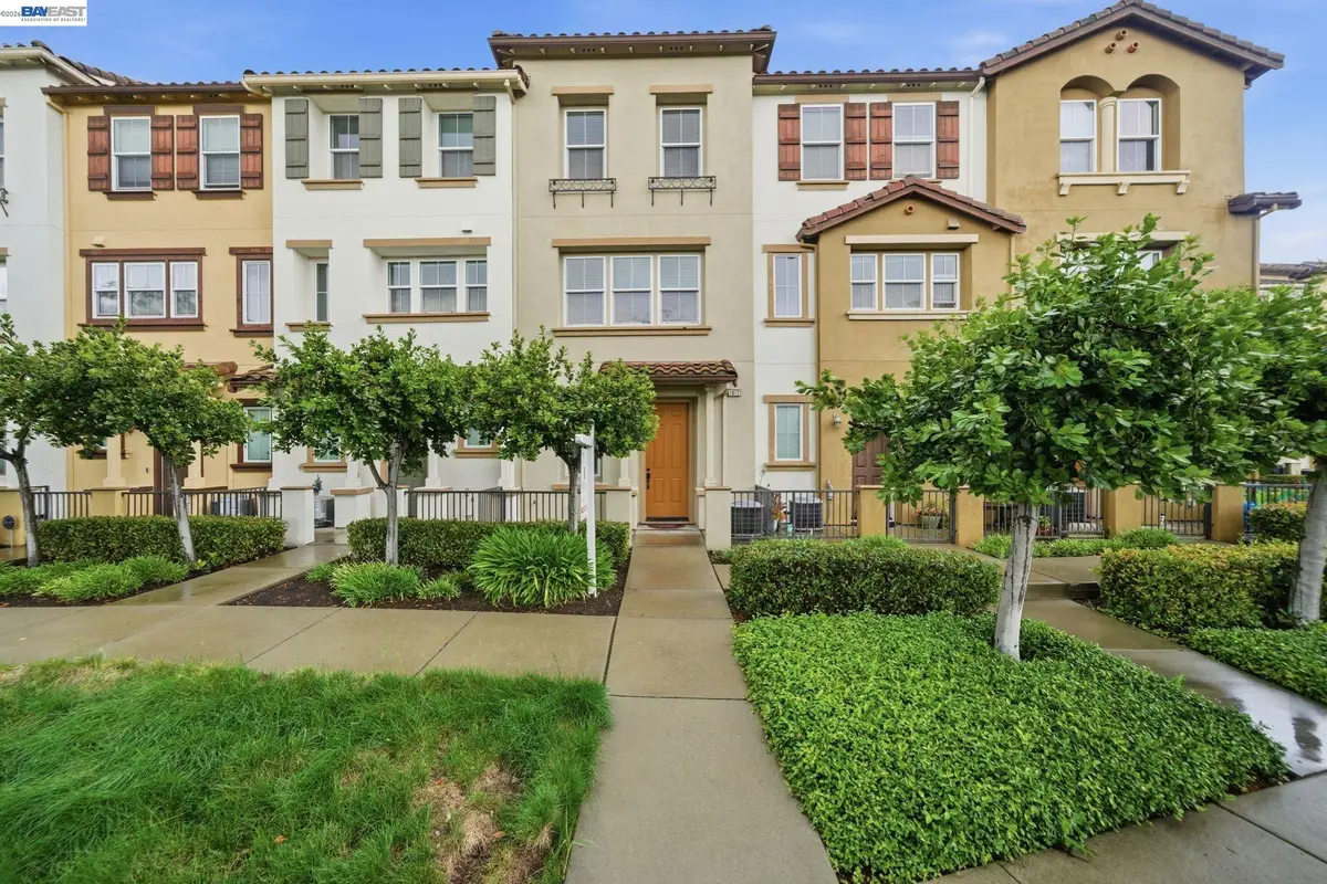 1012 Martin Luther King Dr, Hayward, CA 94541 - #1