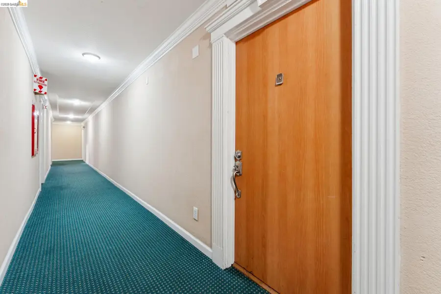 77 Fairmount Ave #203, Oakland, CA 94611 - #2