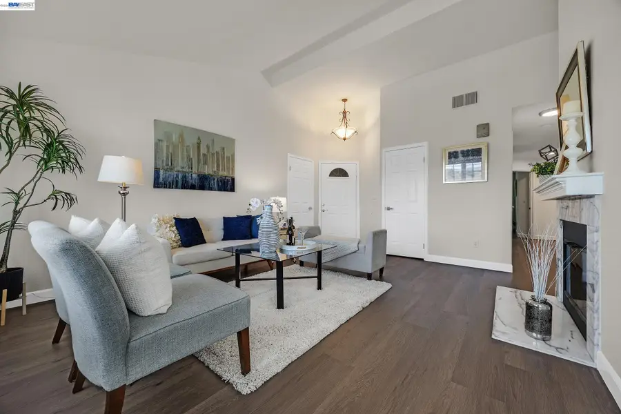 5012 Lakeview Dr #200, San Ramon, CA 94582 - #2