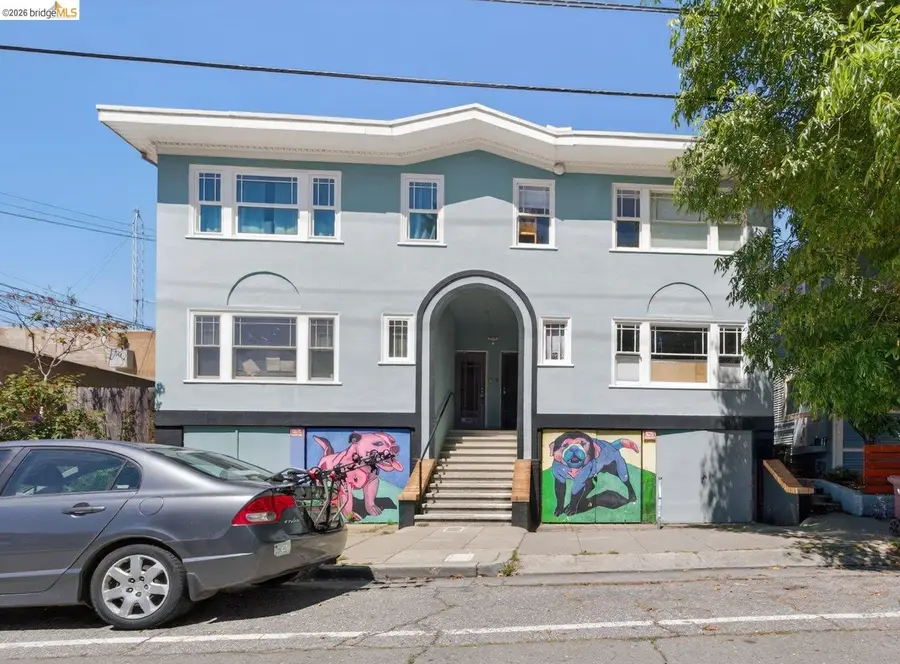 594 55th St, Oakland, CA 94609 - #2