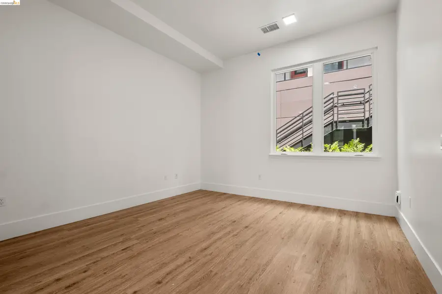 1545 32nd Street #111, Oakland, CA 94608 - #3