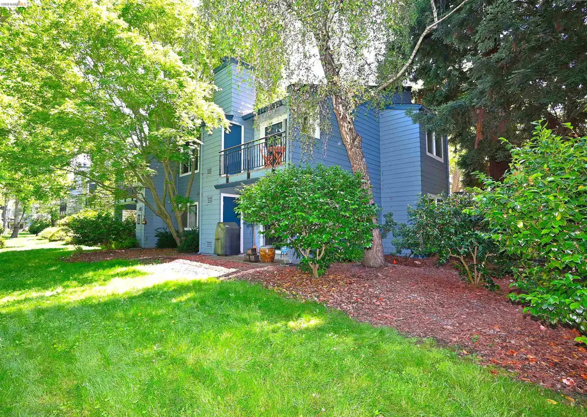40 Emery Bay Dr, Emeryville, CA 94608 - #1