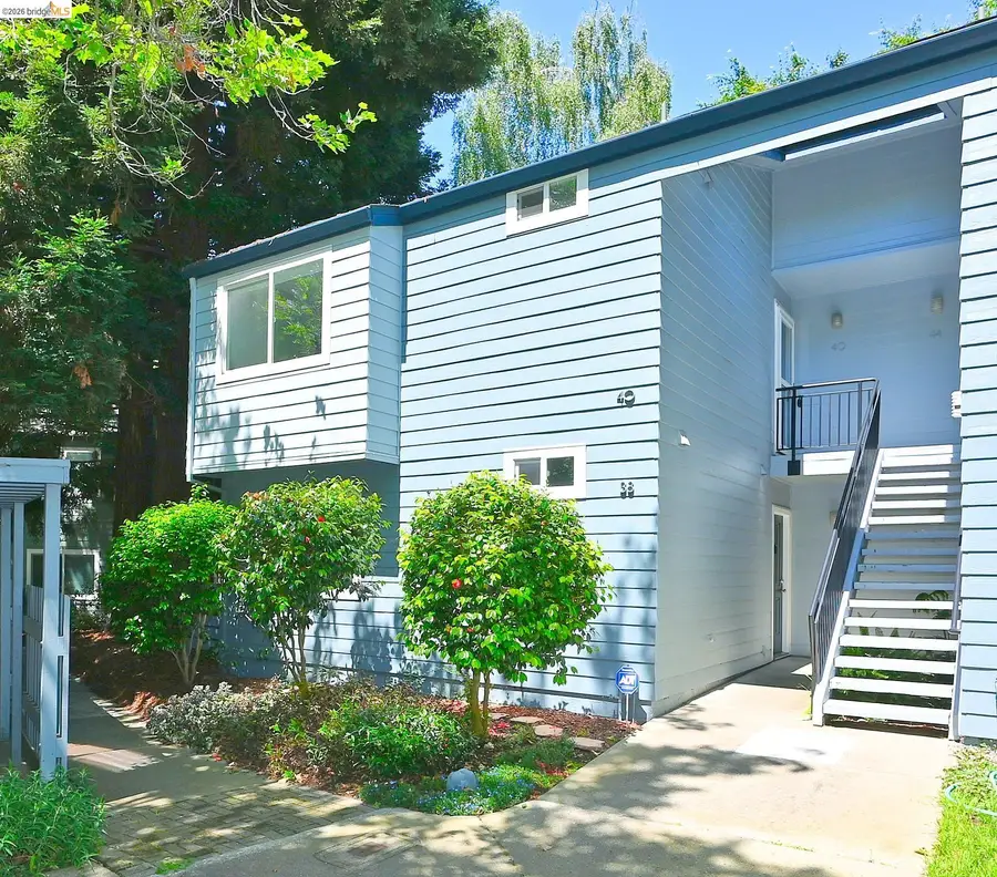 40 Emery Bay Dr, Emeryville, CA 94608 - #2