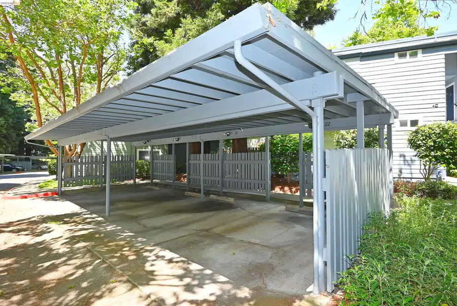 40 Emery Bay Dr, Emeryville, CA 94608 - #3