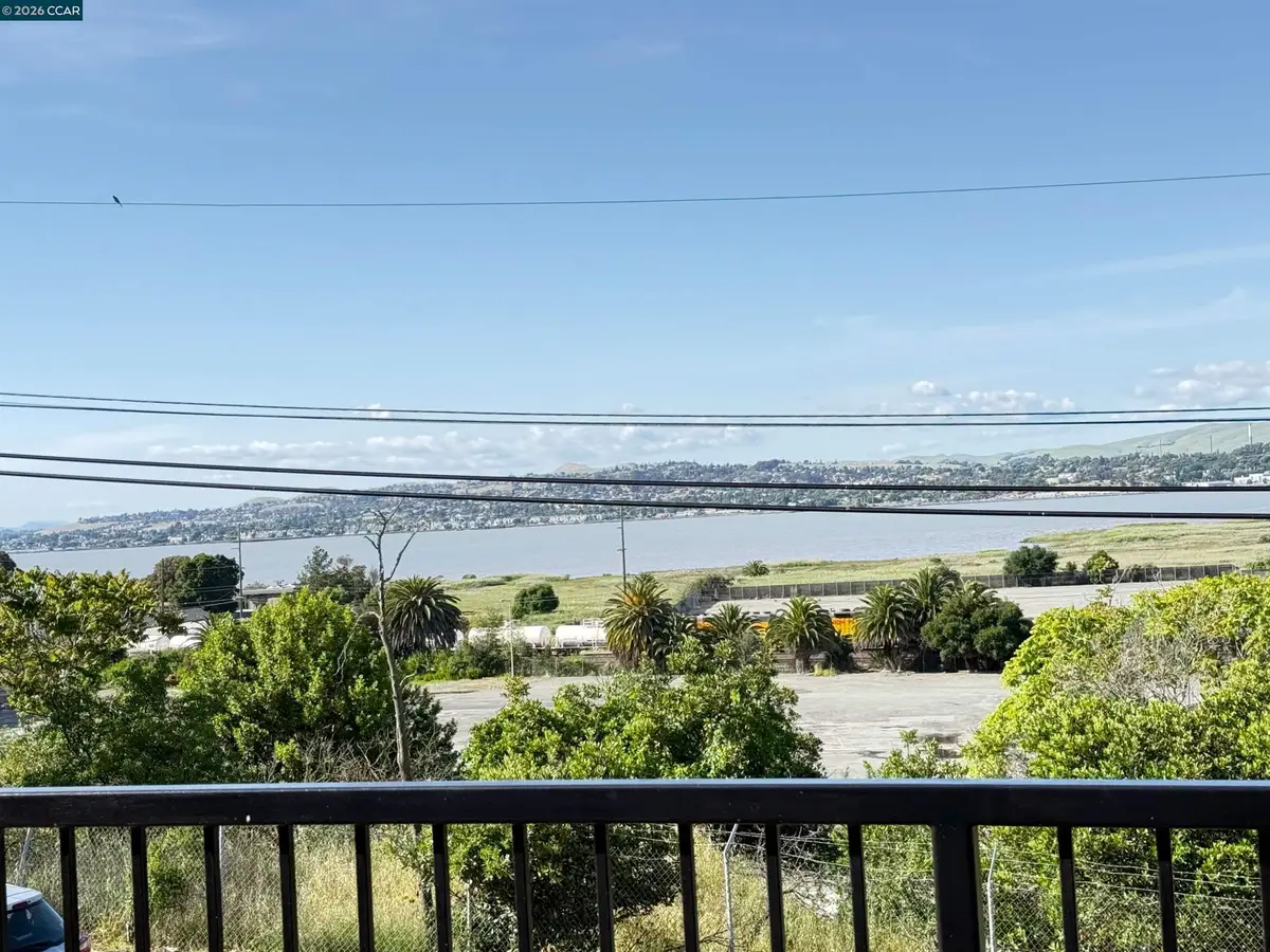 125 Foster St, Martinez, CA 94553 - #1