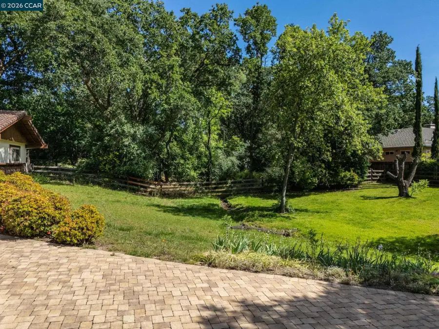 5305 Pine Hollow Rd, Concord, CA 94521 - #3