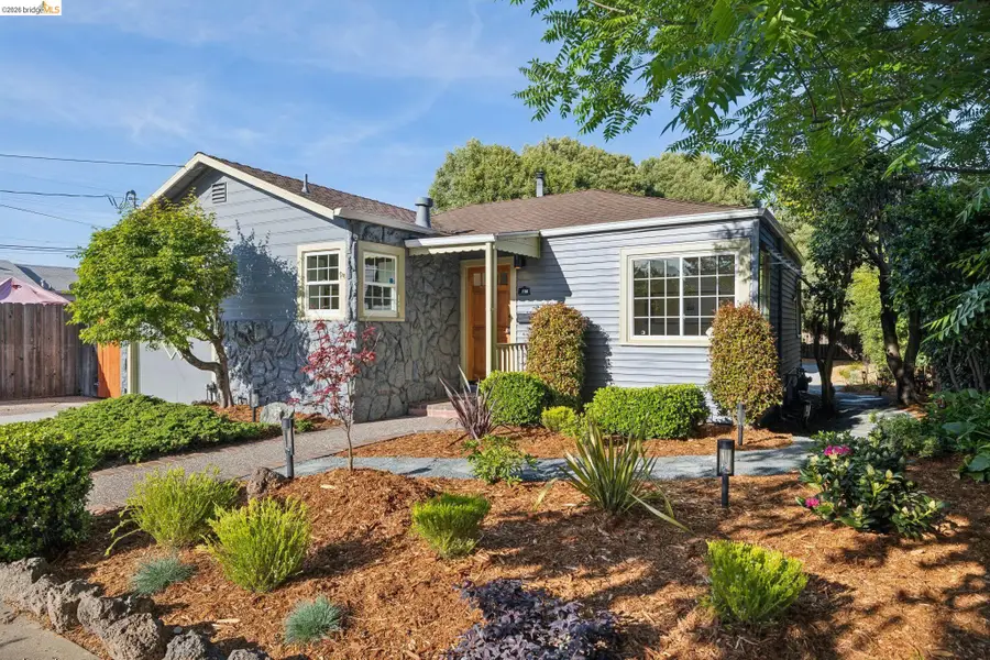 738 Ventura St, Richmond, CA 94805 - #3