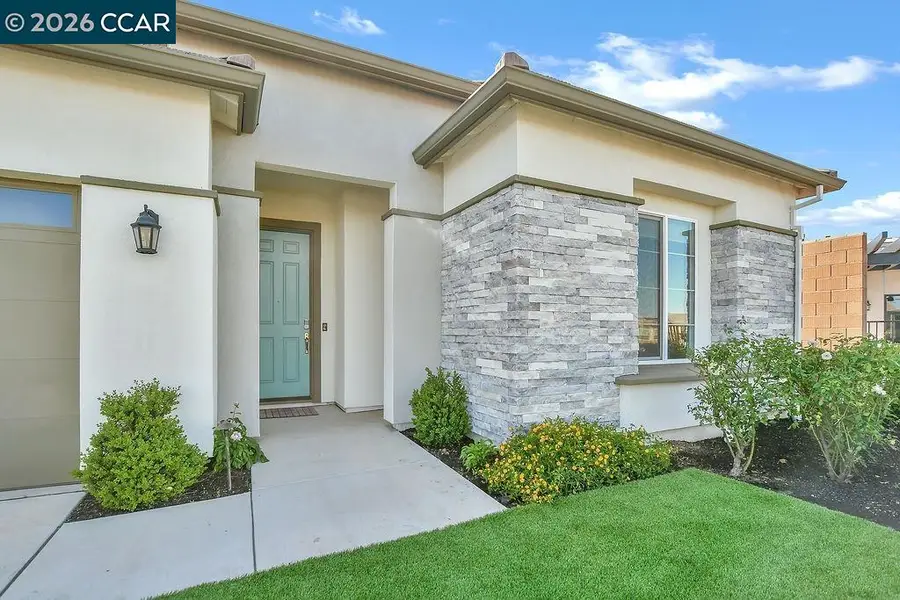208 Chinook Dr, Brentwood, CA 94513 - #2