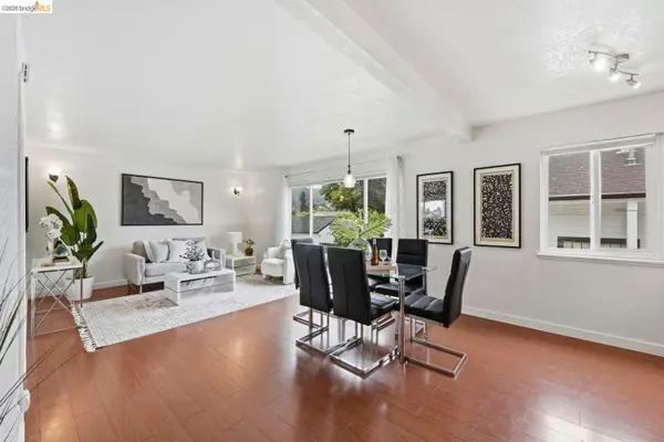 2450 Palmetto St #4, Oakland, CA 94602
