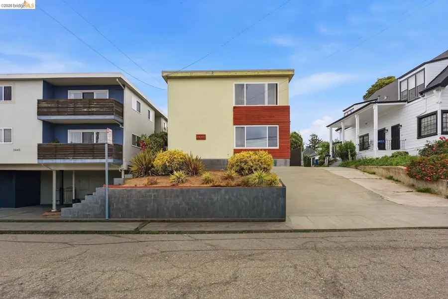 2450 Palmetto St #4, Oakland, CA 94602 - #3