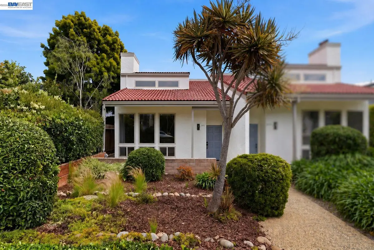 2011 Dolphin Dr, Aptos, CA 95003 - #1
