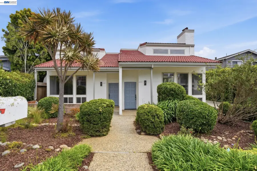 2011 Dolphin Dr, Aptos, CA 95003 - #2