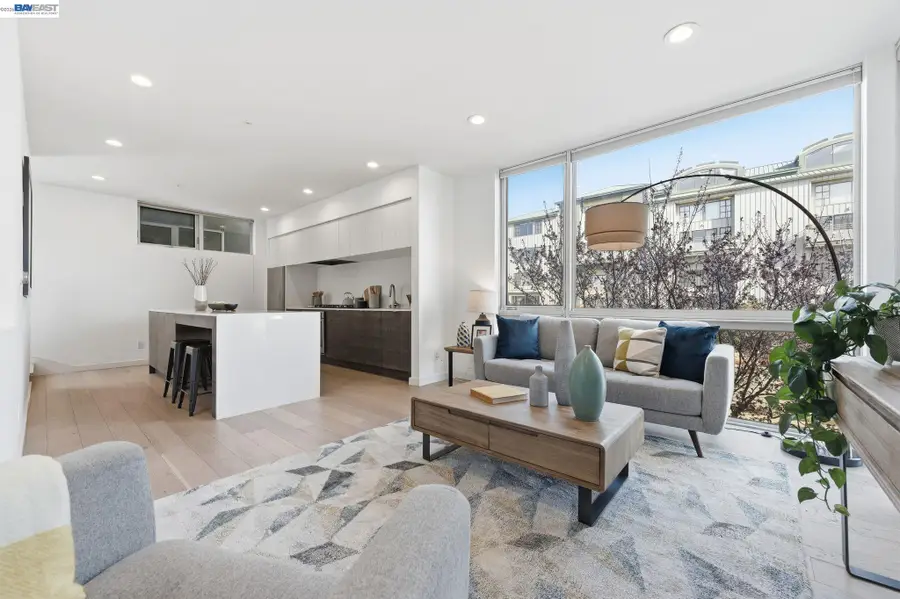 857 W Grand Ave, Oakland, CA 94607 - #3