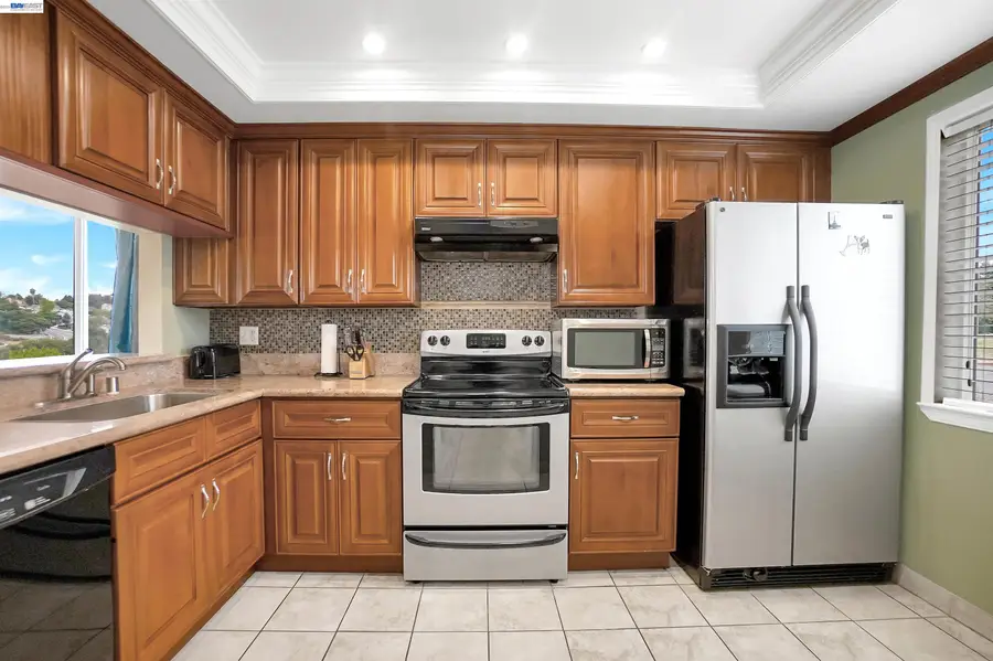 25047 Oakridge Court, Hayward, CA 94541 - #3