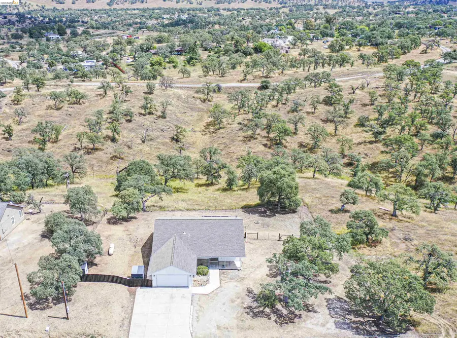 1693 Carmelita Lane, La Grange, CA 95329 - #3