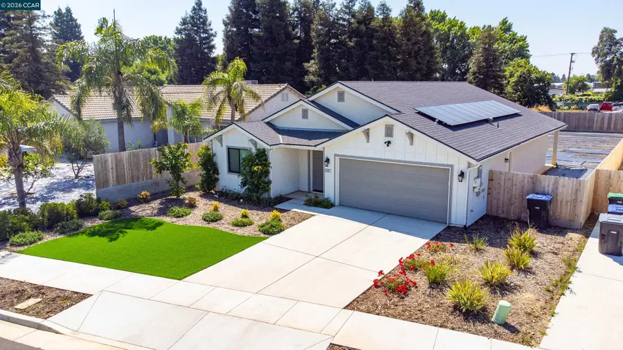 2245 E Oak Ave, Visalia, CA 93292 - #2