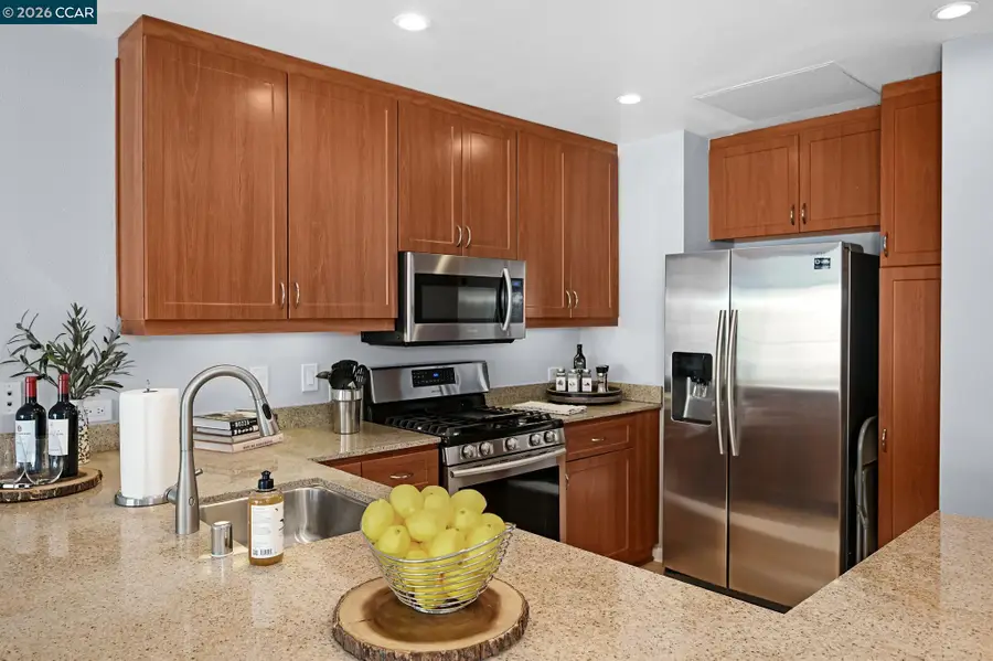 5855 Horton #710, Emeryville, CA 94608 - #3
