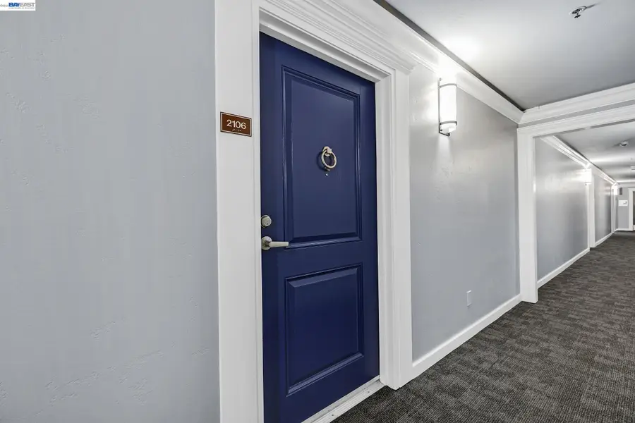 6400 Christie Ave #2106, Emeryville, CA 94608 - #3
