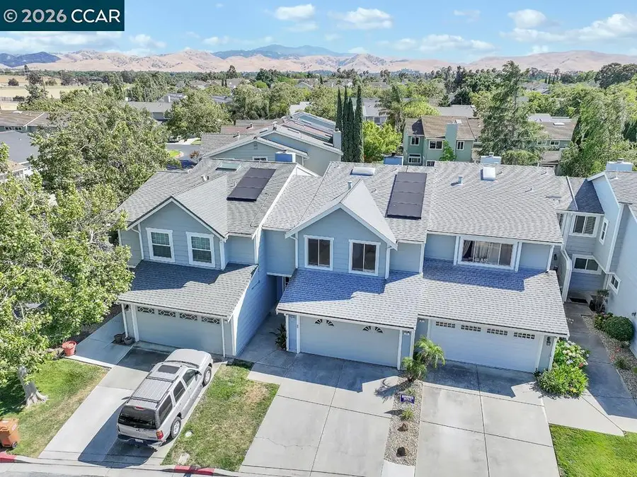 65 Edgewater Pl, Pittsburg, CA 94565 - #2