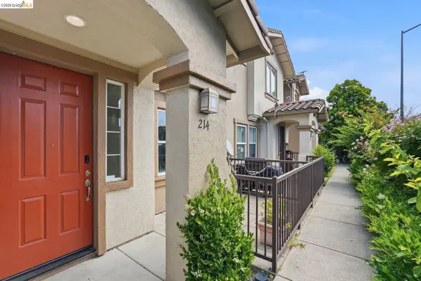 214 Carmel St, San Pablo, CA 94806