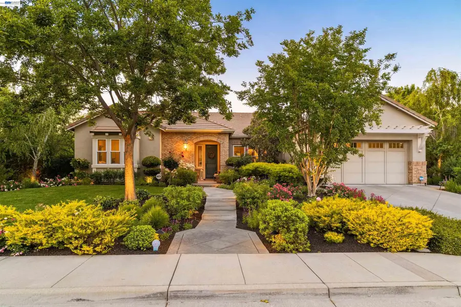2205 Cameron Cir, Pleasanton, CA 94588 - #2
