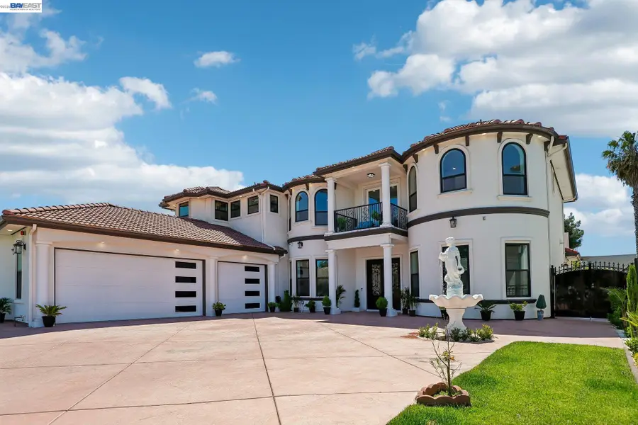 2386 Interlaken Ct, Lodi, CA 95242 - #3