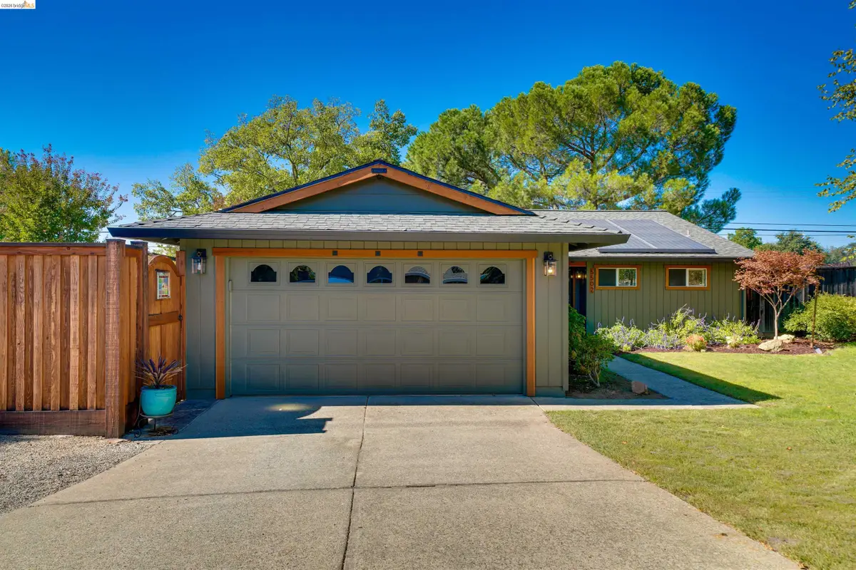 5502 Sparas St, Loomis, CA 95650 - #1