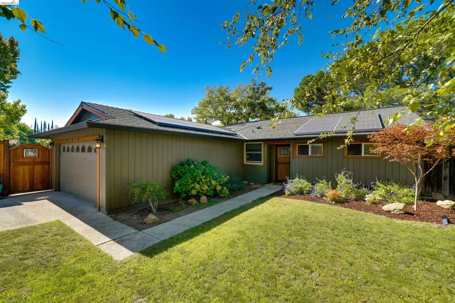 5502 Sparas St, Loomis, CA 95650 - #3