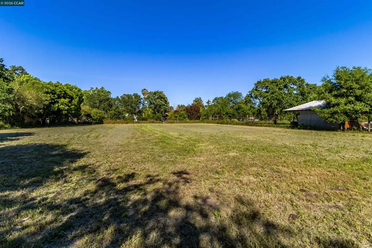 19317 Olive Ave, Sonoma, CA 95476 - #1