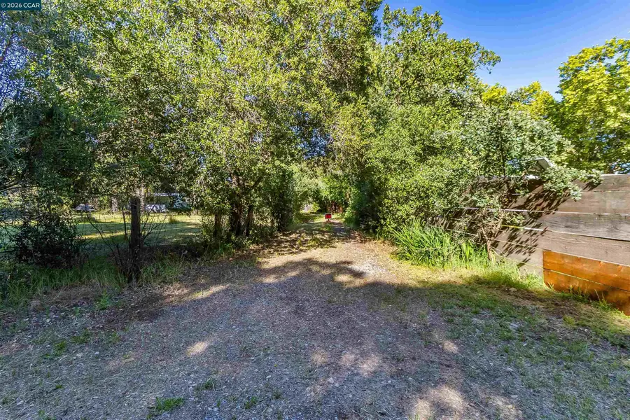 19317 Olive Ave, Sonoma, CA 95476 - #3