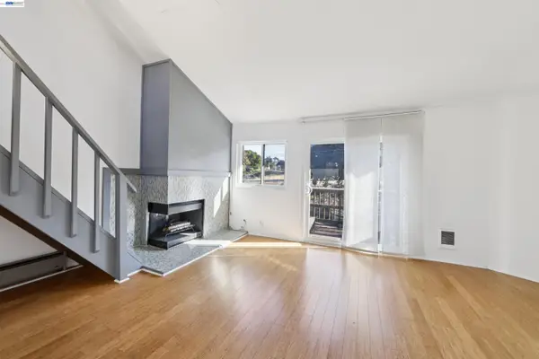 5400 Mountain Boulevard #340, Oakland, CA 94619