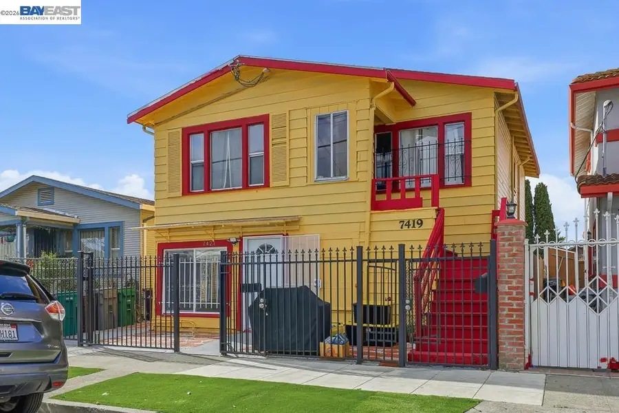 7419 Hillside St, Oakland, CA 94605 - #2