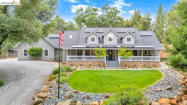 21950 Lyons Bald Mountain Rd, Sonora, CA 95370