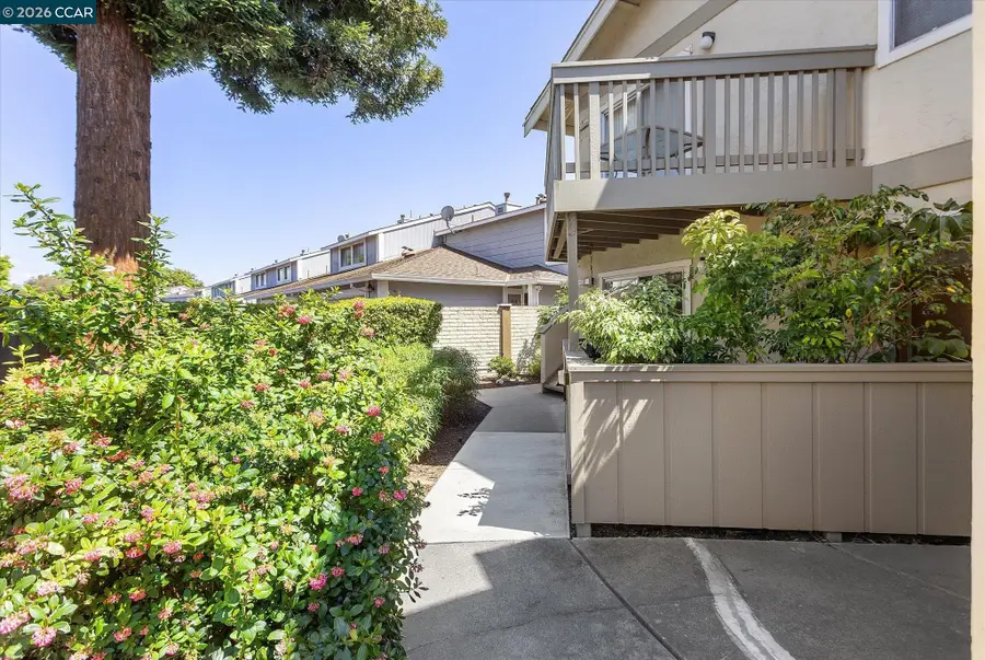 894 Lewelling Blvd #17, San Leandro, CA 94579 - #2