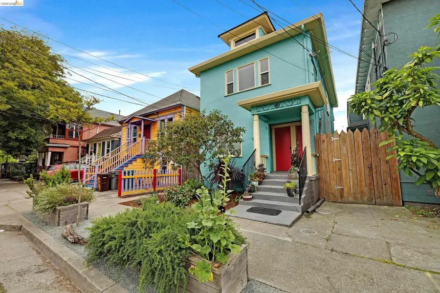 679 28th St, Oakland, CA 94608 - #2