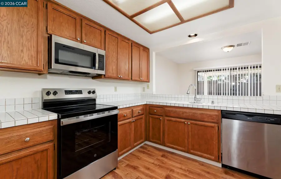 4889 Knollcrest Dr, Antioch, CA 94531 - #3