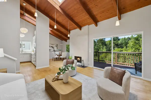 6643 Aitken Dr, Oakland, CA 94611