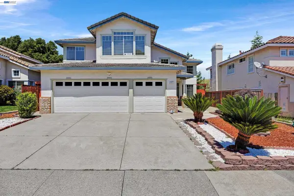 406 Grenadine Way, Hercules, CA 94547