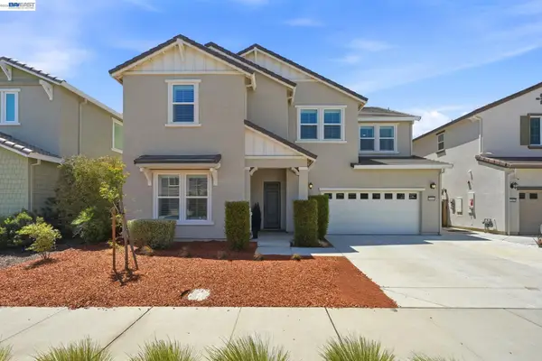 1550 Plumas Dr, Lathrop, CA 95330