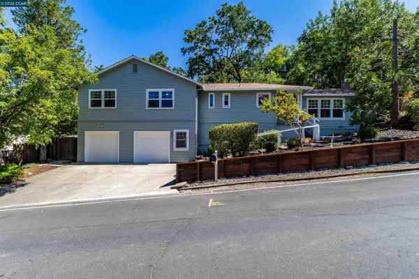 140 Summit Rd, Walnut Creek, CA 94598