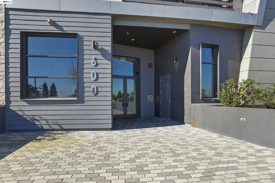 600 El Camino Real #302, Belmont, CA 94002 - #2