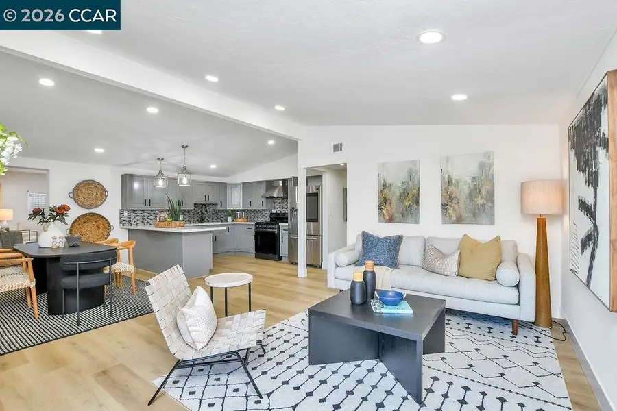 26827 Peterman Ave, Hayward, CA 94545 - #3