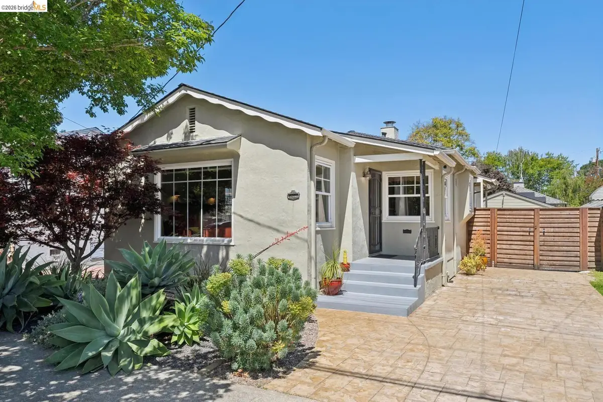 200 W Broadmoor Blvd, San Leandro, CA 94577 - #1