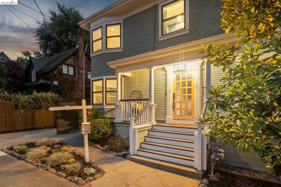 1906 Delaware St, Berkeley, CA 94709 - #2