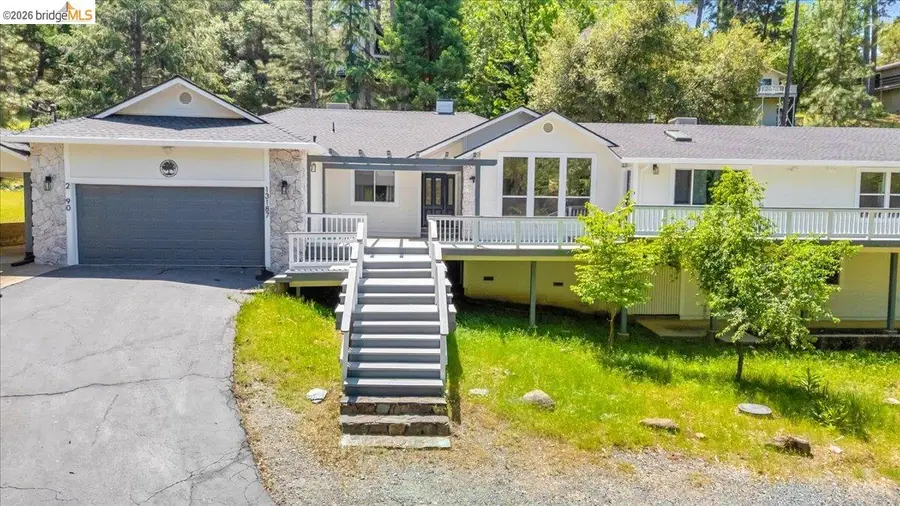 13187 Jackson Mill Dr, Groveland, CA 95321 - #2