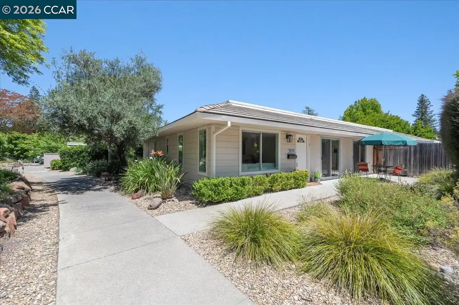 2933 Ptarmigan Dr #3, Walnut Creek, CA 94595 - #2