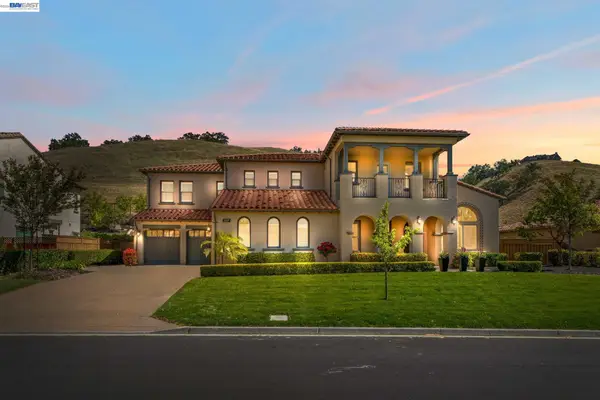 387 Golden Grass Dr, Alamo, CA 94507