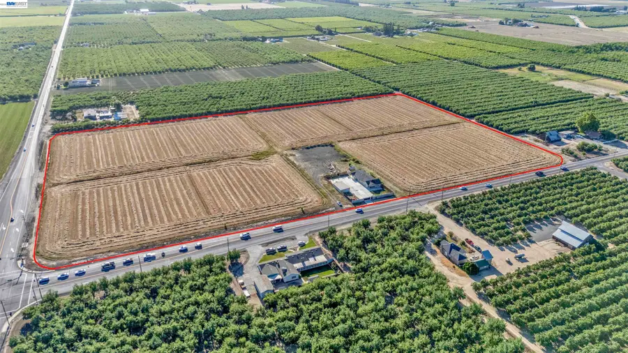 5825 Geer Rd, Hughson, CA 95326 - #3