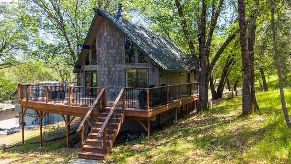 19007 Digger Pine St, Groveland, CA 95321